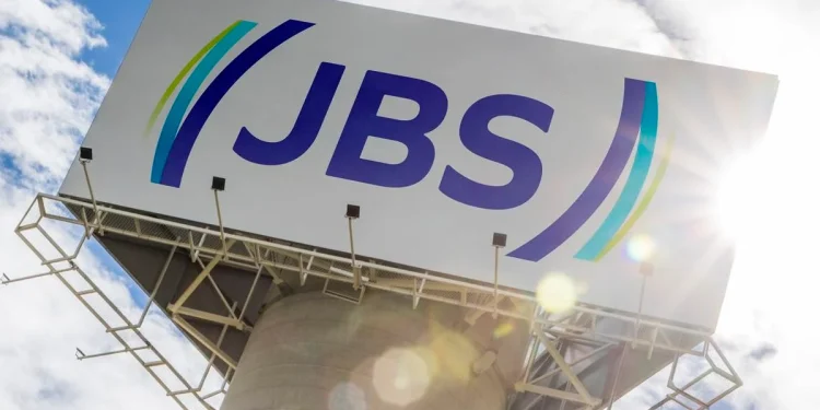 Trump acusa JBS e outros frigoríficos de formação de cartel e pede investigação