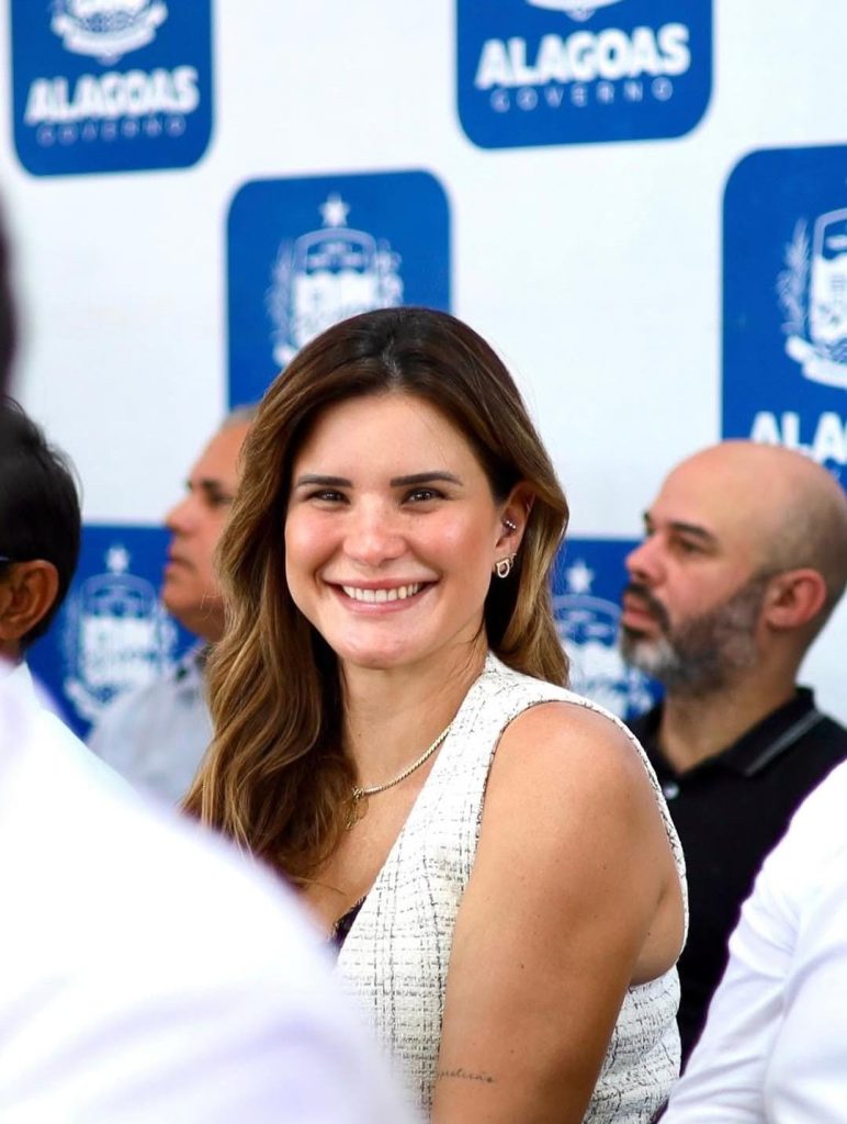 No Dia Internacional contra a Violência, prefeita Ceci reafirma sua missão de garantir proteção, voz e amparo a todas as mulheres