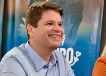 Lira já sonda Davi Davino para disputar o governo de Alagoas em 2026