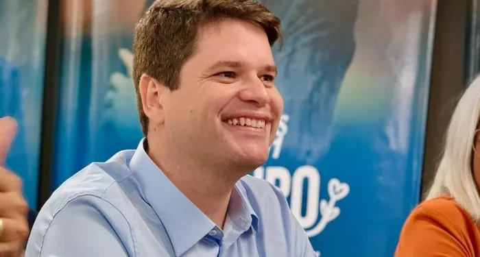 Lira já sonda Davi Davino para disputar o governo de Alagoas em 2026