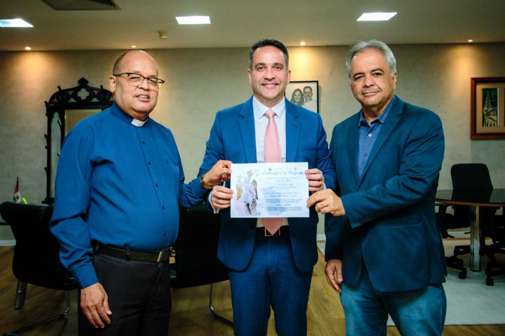 Lei de autoria do deputado Sílvio Camelo que homenageia São Miguel Arcanjo, é sancionada pelo governador Paulo Dantas