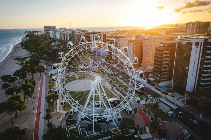 Roda-Gigante da Pajuçara: Um novo horizonte e a valorização imobiliária na região