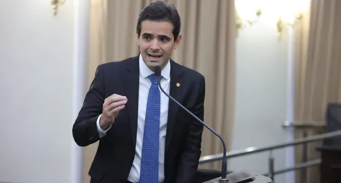 Deputado Lelo Maia Rebate Superintendente da DMTT e Mantém Críticas à “Indústria da Multa” em Maceió