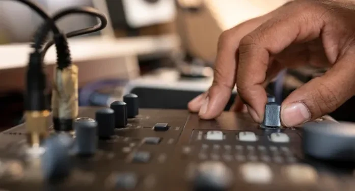 Rádios comunitárias de Rio Largo e Jundiá recebem autorização para funcionamento em Alagoas