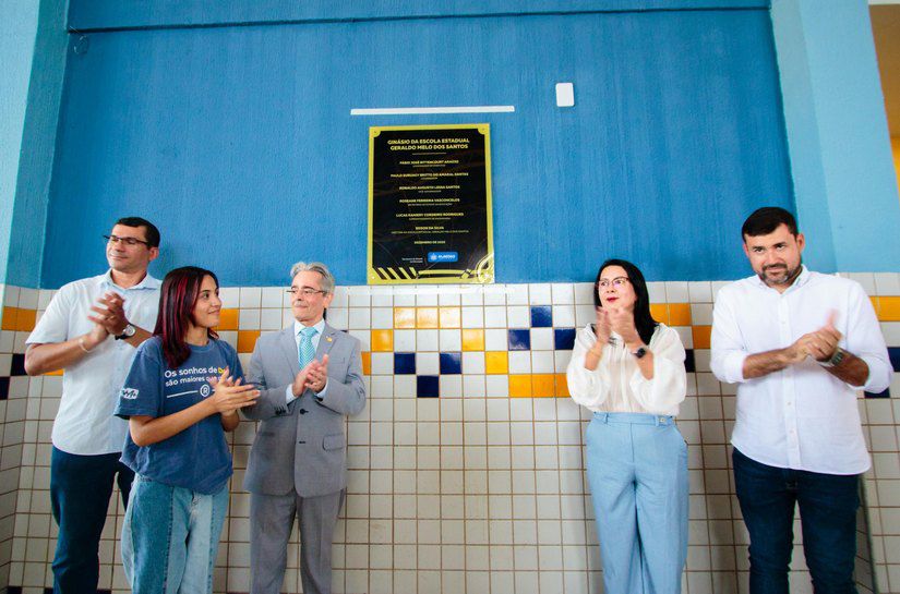 Governo de Alagoas amplia estrutura escolar e entrega ginásio poliesportivo em Maceió