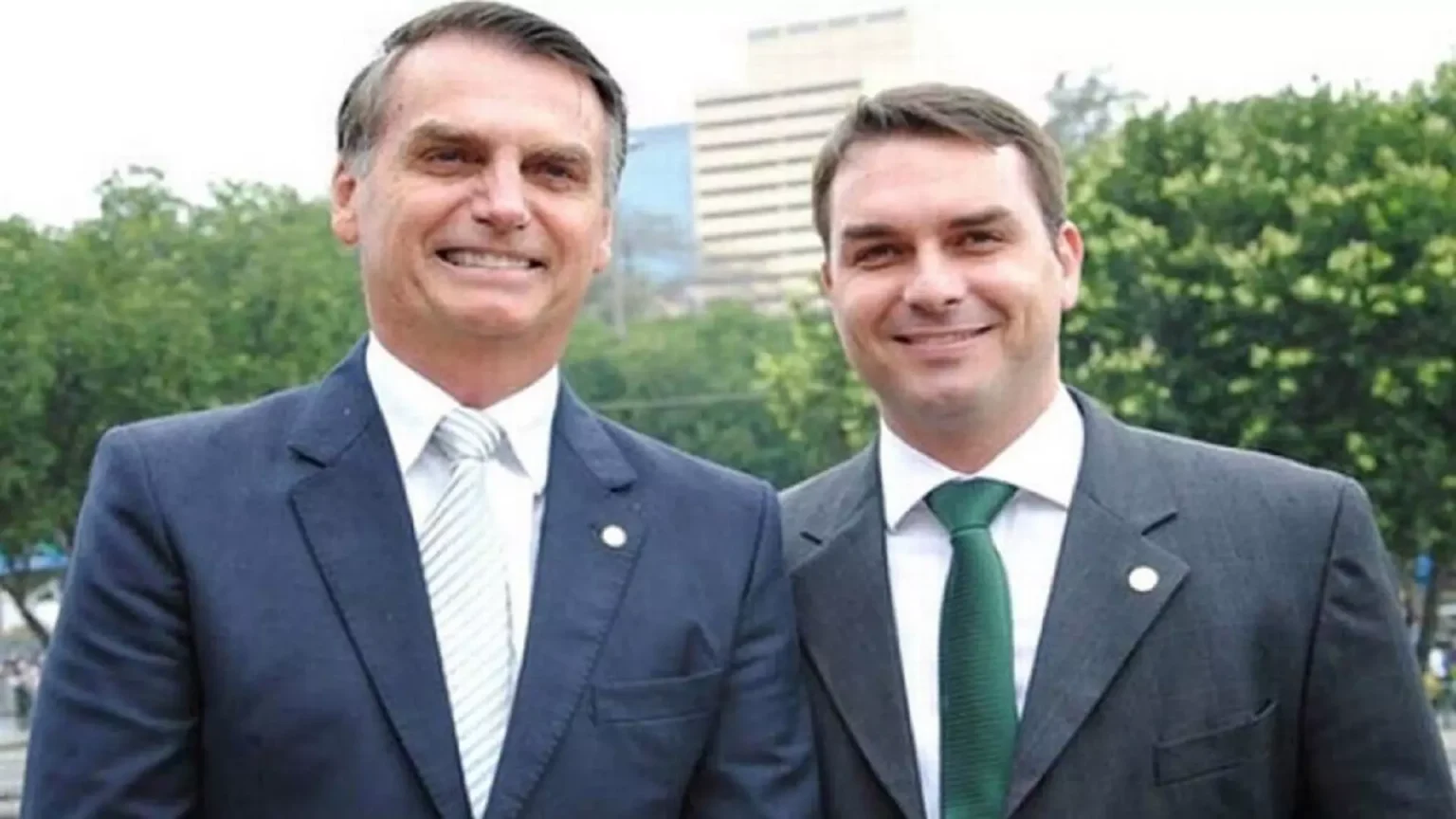 Bolsonaro indica senador Flávio Bolsonaro como candidato à Presidência em 2026