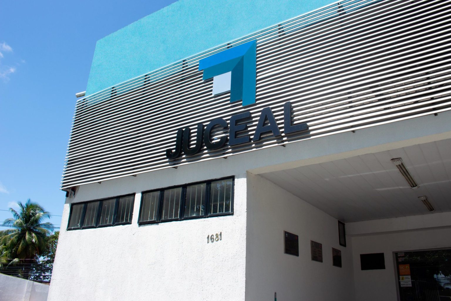 Junta Comercial divulga levantamento sobre distribuição de empresas por bairro em Maceió