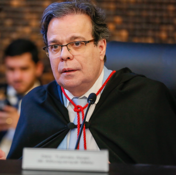 Desembargador Tutmés Airan é homenageado como primeiro Obá de Xangô em Alagoas