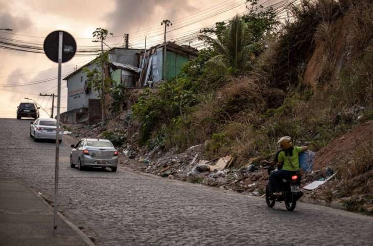 Ladeira do Bonfim, no Jacintinho, será interditada nesta quinta-feira para limpeza preventiva