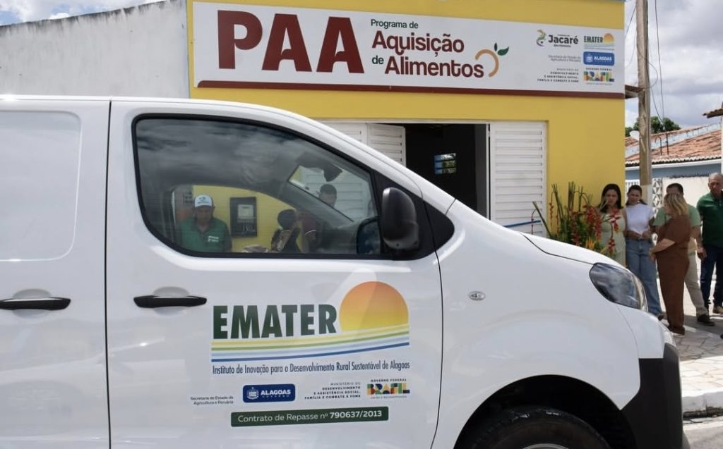 Gestão de Jacaré dos Homens inaugura sede do PAA e entrega novo veículo para a agricultura