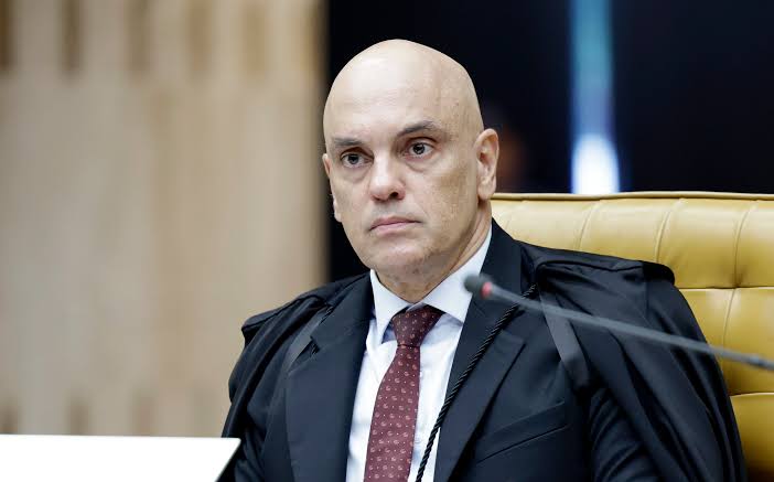 Moraes arquiva investigação contra delegados da PF suspeitos de atuação eleitoral em 2022