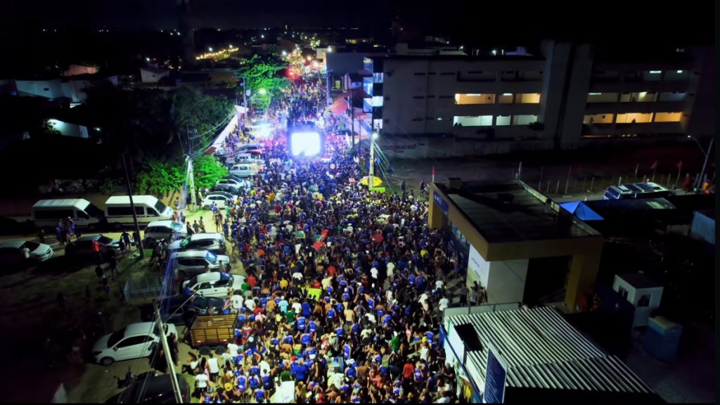 Bloco dos Caseiros em Barra de São Miguel é sucesso absoluto: Lota ruas e movimenta turismo e economia.