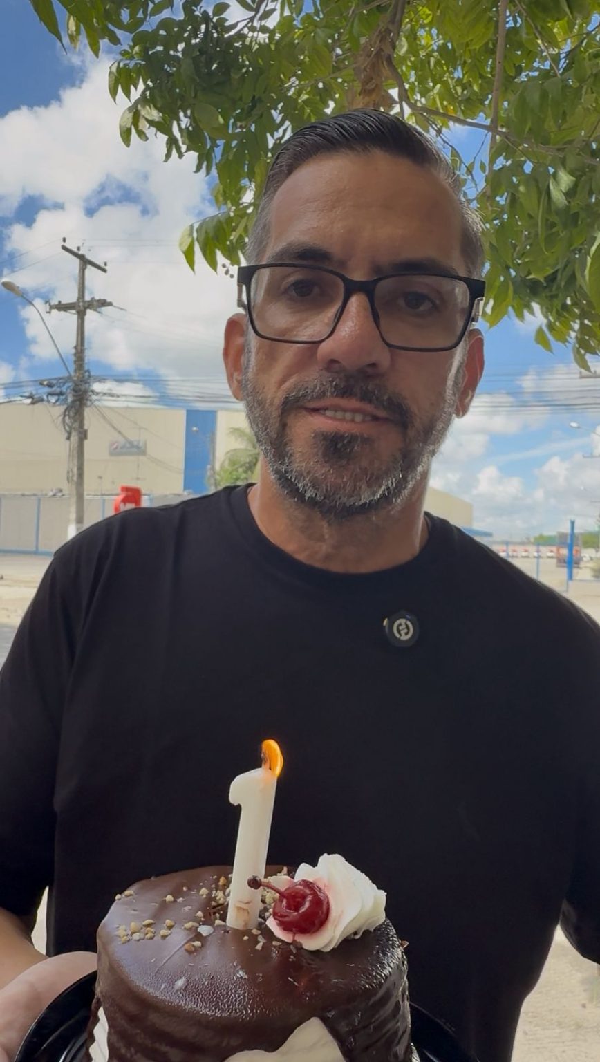 Leonardo Dias denuncia que ambulâncias entregues há um mês seguem paradas e cobra respostas de Paulo Dantas