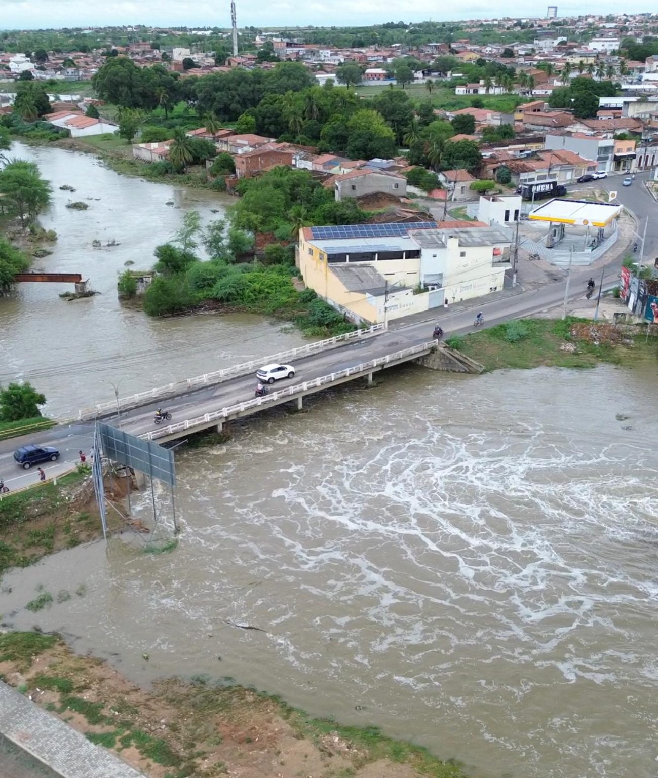 Volume de chuva em Delmiro Gouveia atinge um terço do esperado para o ano em apenas um dia