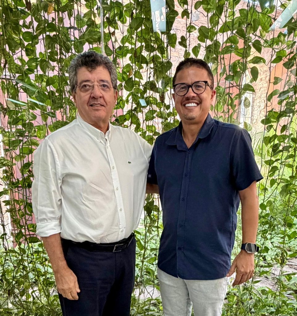 O Vereador Charles Hebert reforça, junto ao Senador Fernando Farias, a defesa da implantação da Tarifa Zero no Transporte Público de Maceió