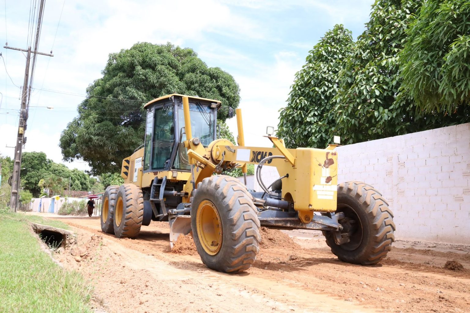 Prefeitura de São Sebastião já recuperou mais de 300 km de estradas vicinais nos últimos dias