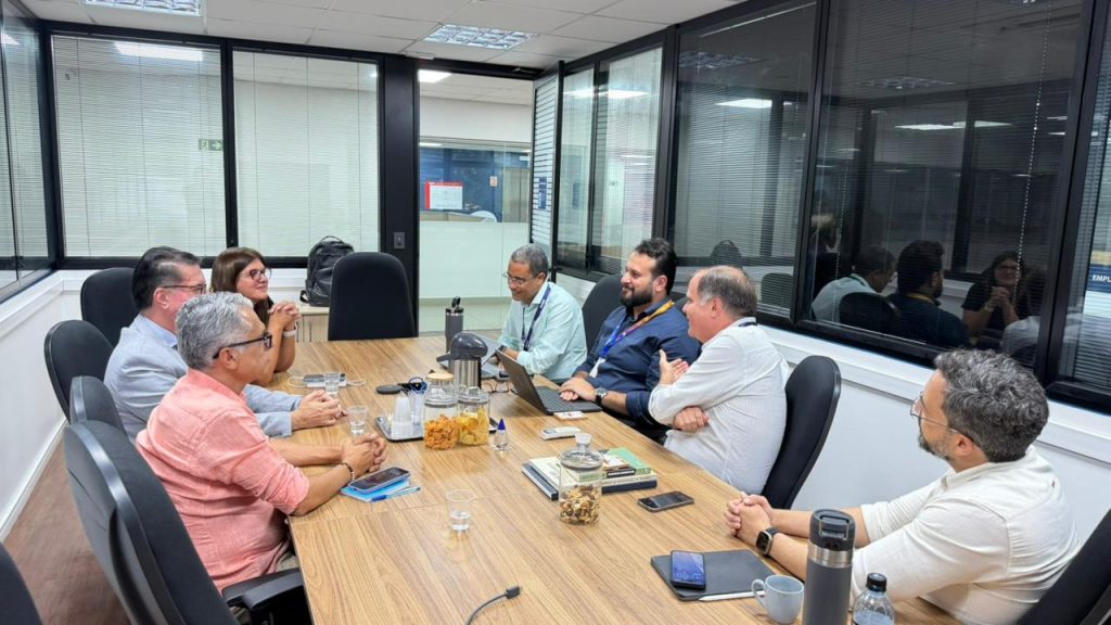 Em Maceió, Ziane Costa reúne Arsal e Equatorial e cobra melhorias urgentes no fornecimento de energia