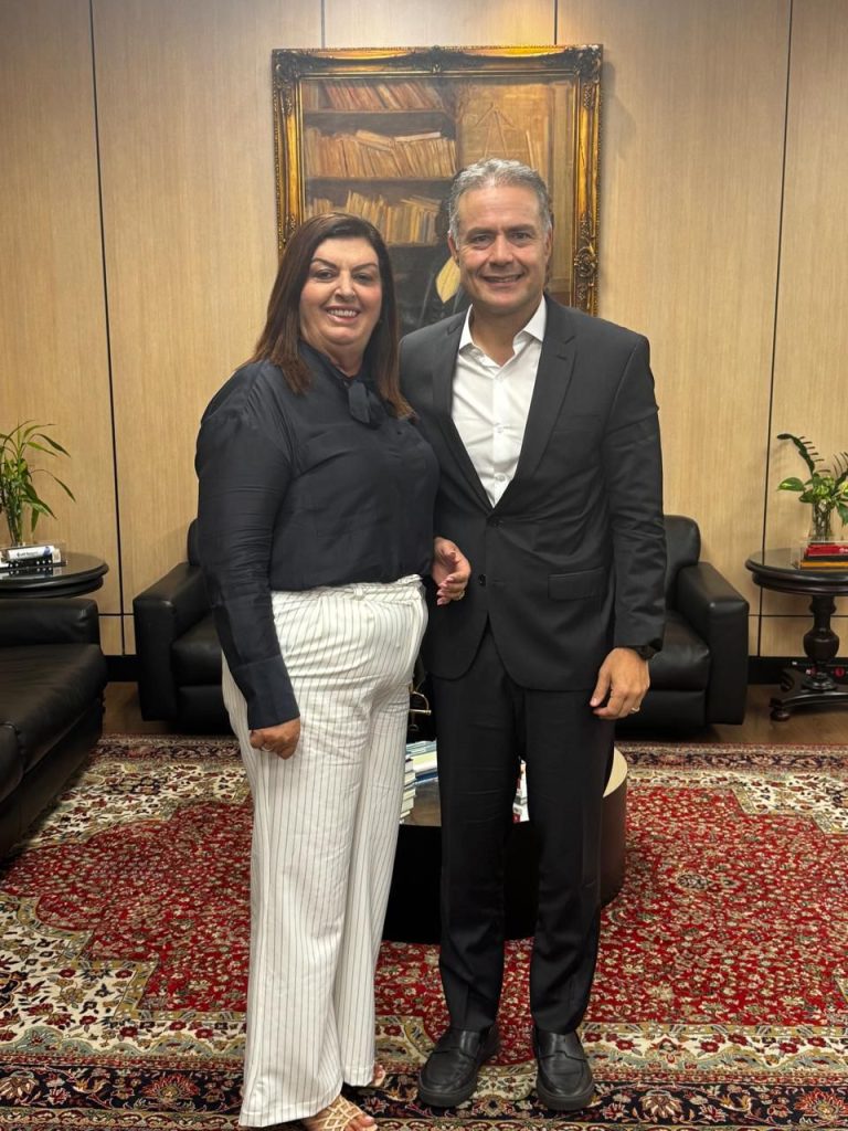 MANCHETE: Socorrinho garante mais conquistas em Brasília e anuncia avanços para infraestrutura e agricultura de Jacaré dos Homens