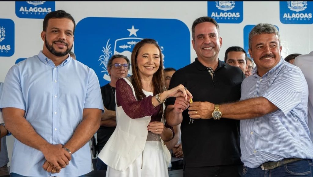 Visita do governador marca entregas e avanços em Dois Riachos