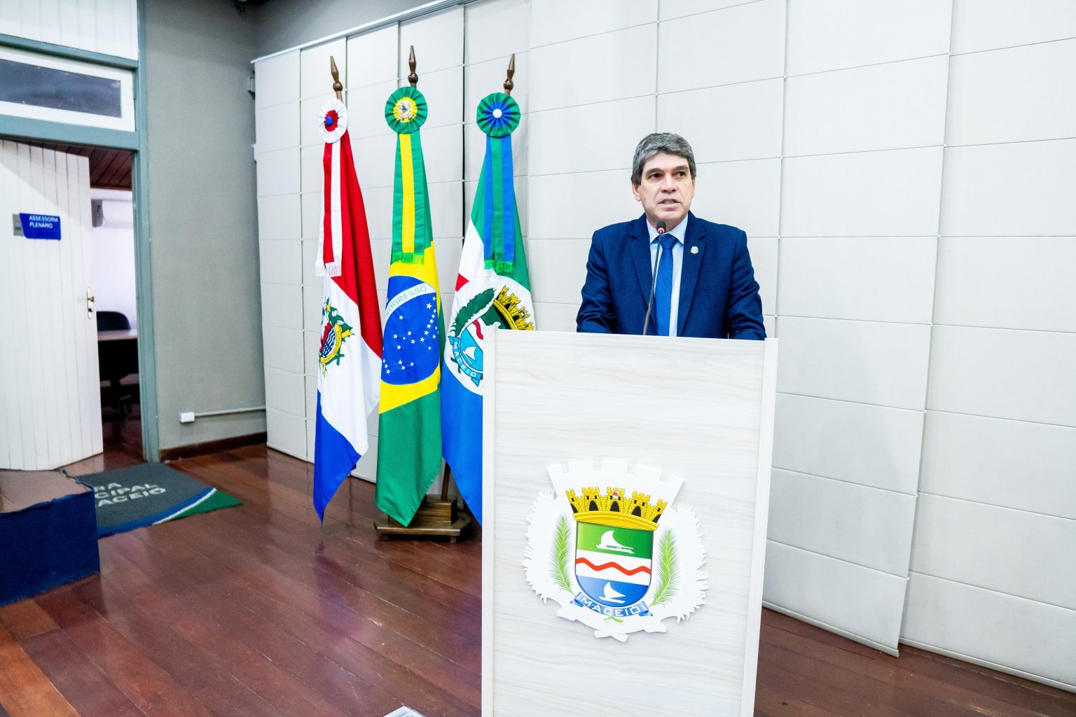 INDICAÇÃO SOLICITA O FIM DAS TAXAS E MULTAS DO VAMU NO PASSE LIVRE ESTUDANTIL