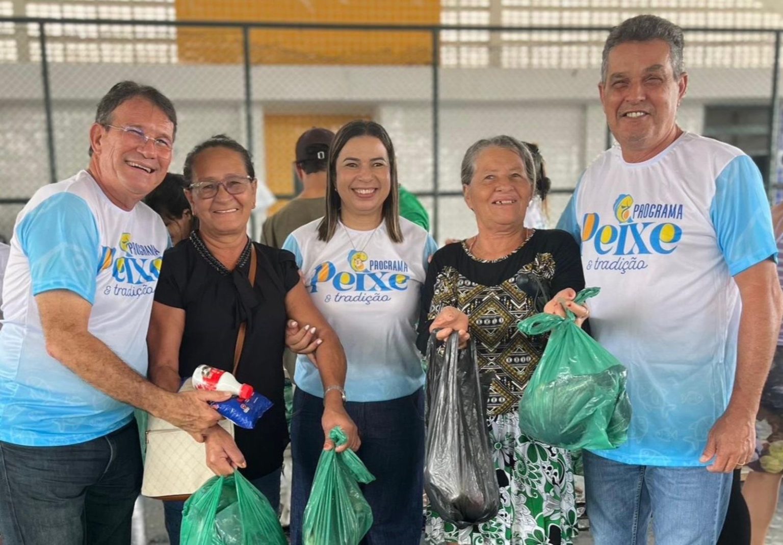 Peixe e Tradição: Prefeitura de Branquinha distribui 10 toneladas de pescado