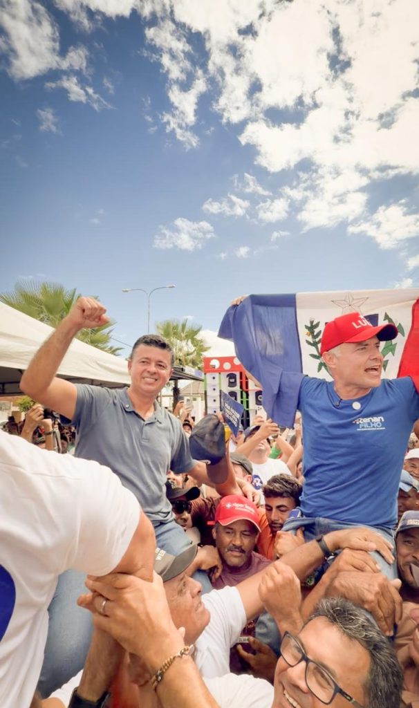Adesivaço vira demonstração de força política de Vaval Wanderley, Renan Filho e Hugo Wanderley