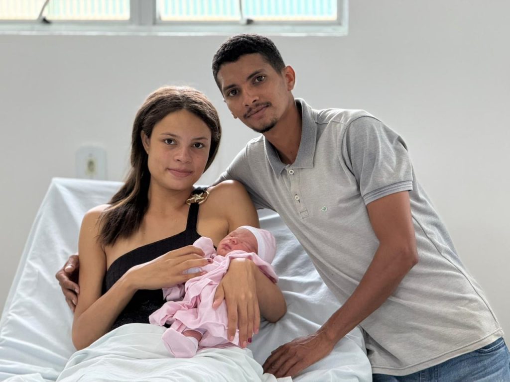 Casa Maternal de São Sebastião celebra nascimento do bebê número 82 na gestão Charles Pacheco