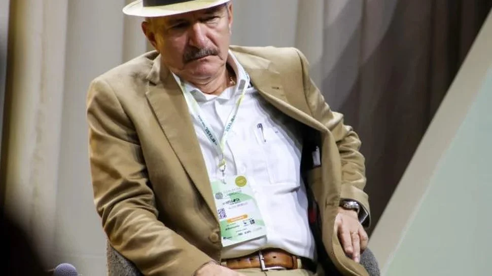 Por unanimidade, Aldo Rebelo é expulso do DC