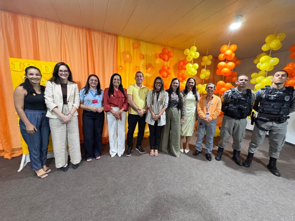 Lagoa da Canoa realiza palestra educativa e fortalece rede de proteção em ação alusiva ao 18 de Maio