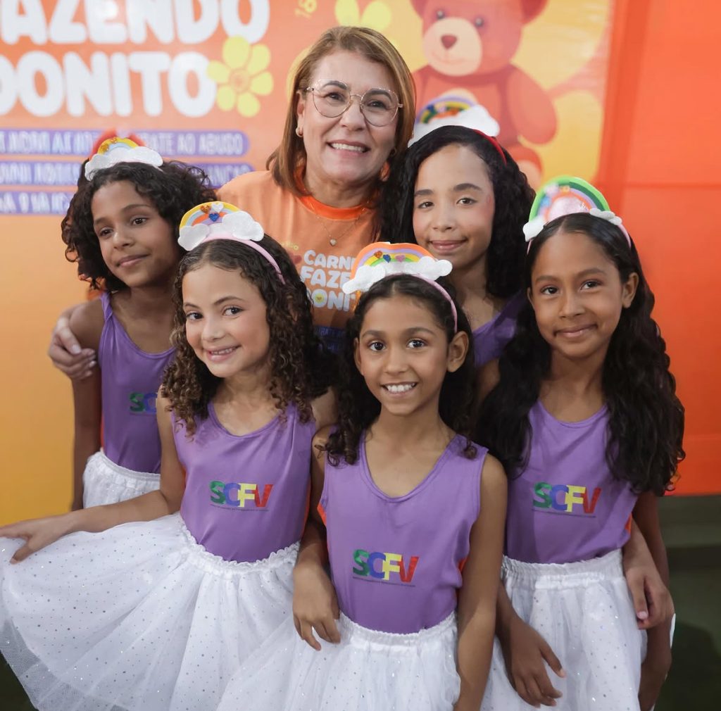 Prefeita de Carneiros participa de ação do Maio Laranja em defesa de crianças e adolescentes