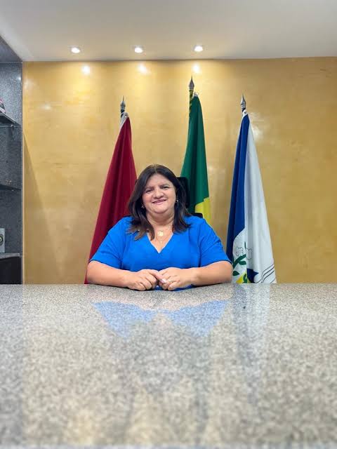 Pesquisa aponta aprovação de 91,6% da gestão da prefeita Ziane Costa em Delmiro Gouveia
