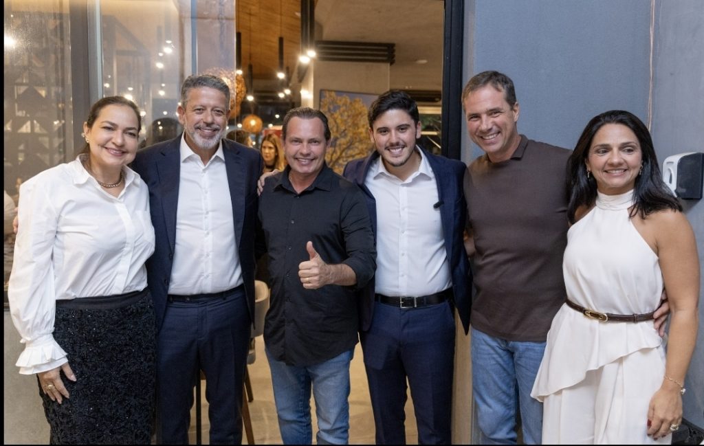 Deputado que mais destina investimentos para AL, Arthur Lira reforça a defesa do municipalismo alagoano durante Marcha dos Prefeitos