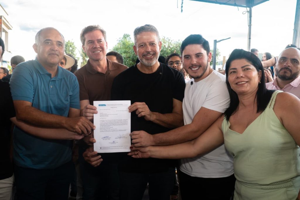 Pavimentação, desenvolvimento e trabalho para os municípios: Arthur Lira leva avanços a São José da Tapera