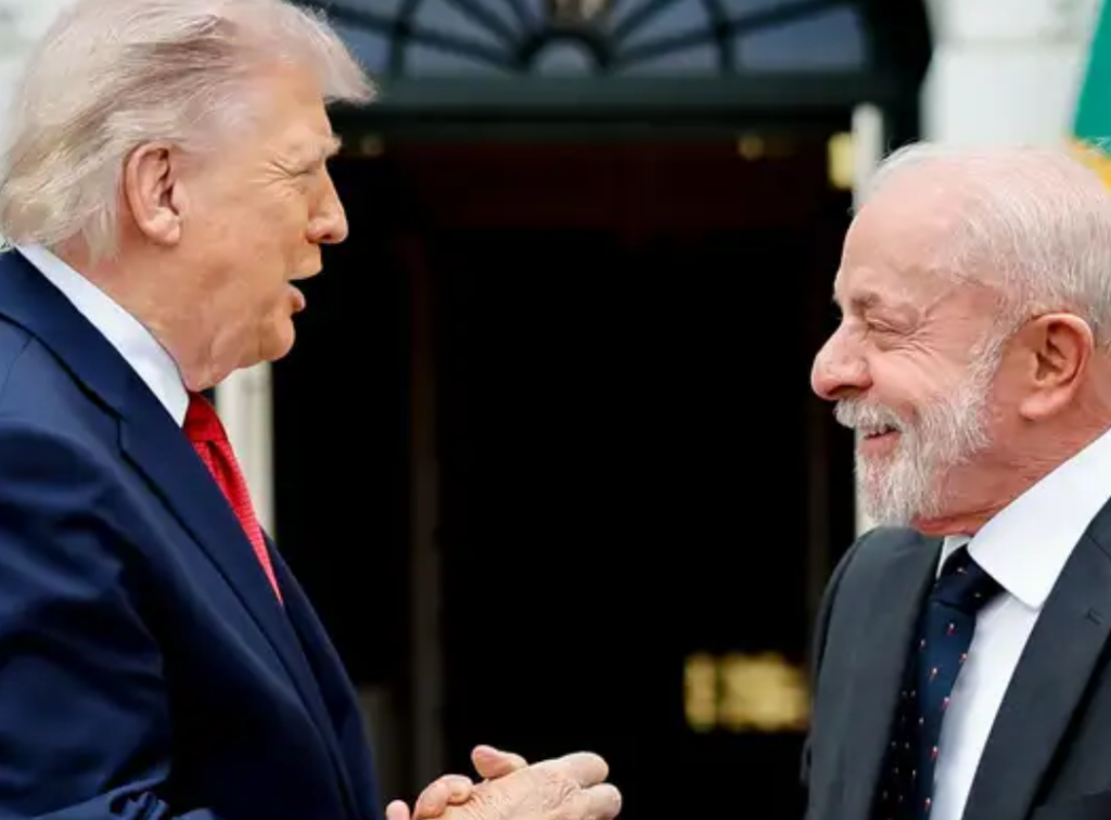 “Ninguém respeita lambe-botas”, diz Lula sobre reunião com Trump