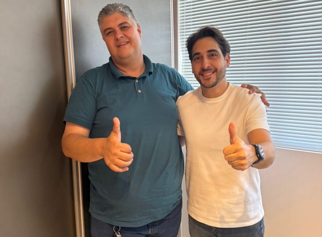 Guilherme Lopes amplia base e recebe apoio de vereador de Quebrangulo