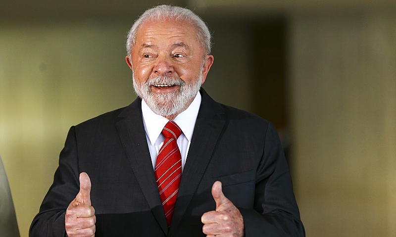 Lula inaugura novo centro tecnológico da Fiocruz e defende investimentos em ciência