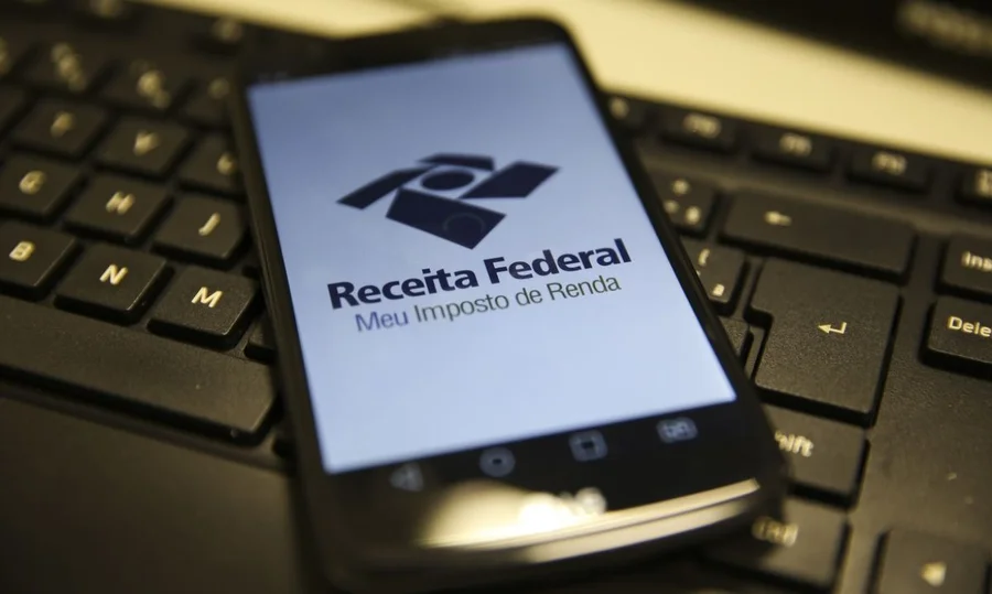 IR 2026: consulta à restituição já está disponível; veja como fazer