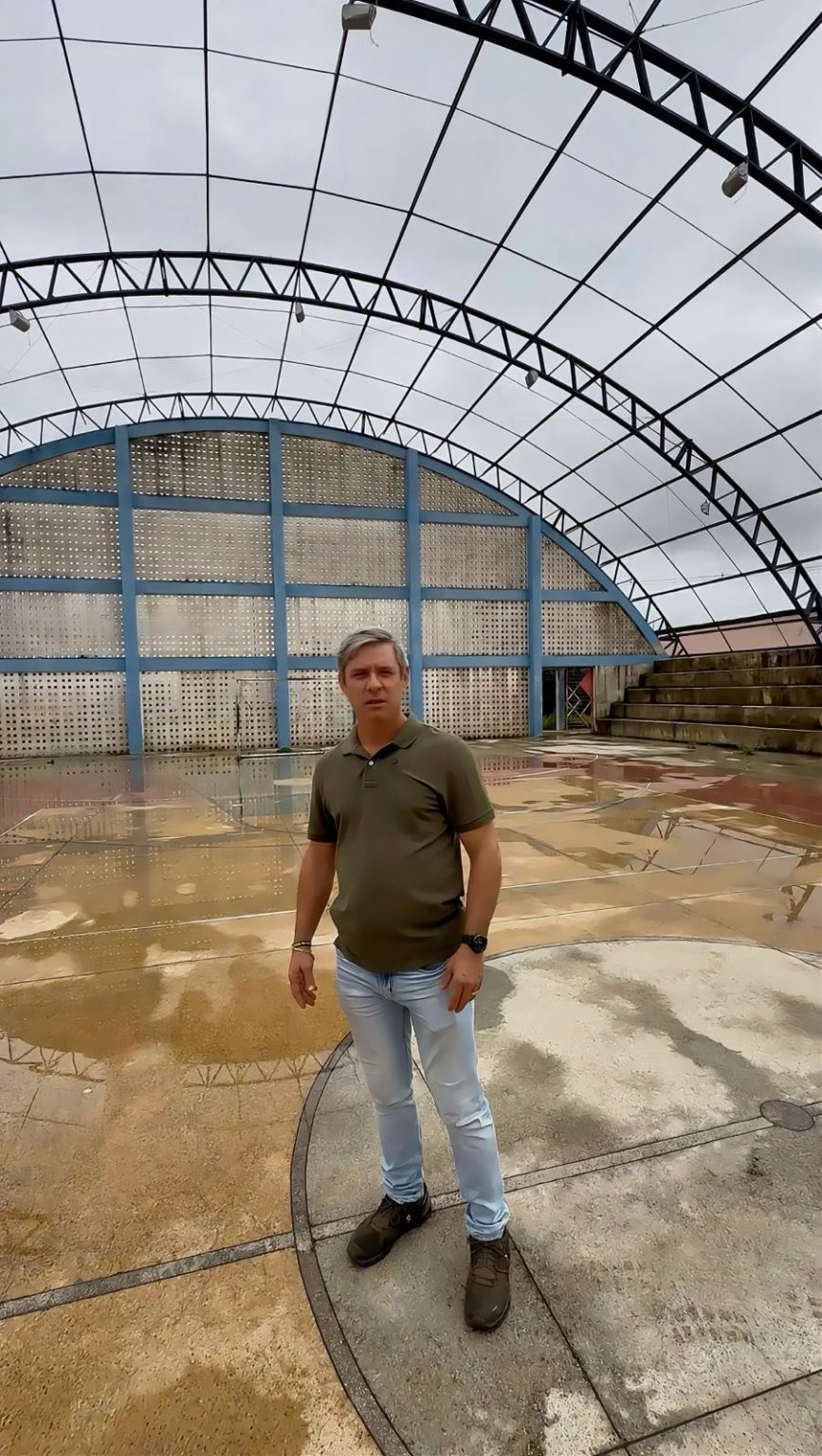 Cabo Bebeto denuncia abandono de ginásio esportivo em Craíbas e critica inércia do governo: “É a prova da falta de compromisso com o cidadão”
