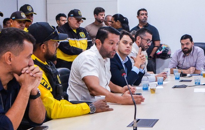 Allan Pierre reforça apoio aos servidores públicos e defende avanço das pautas das categorias na Câmara de Maceió