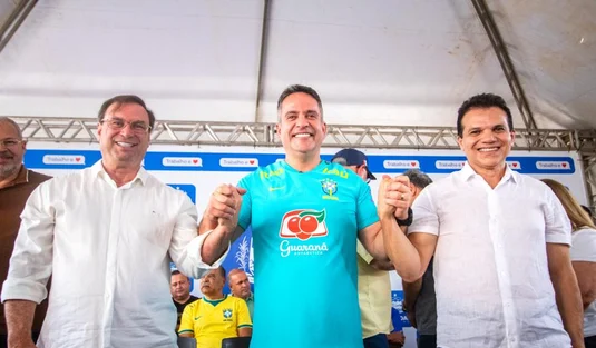Luciano Barbosa celebra assinatura de ordem de serviço para pavimentação de acessos rurais em Arapiraca