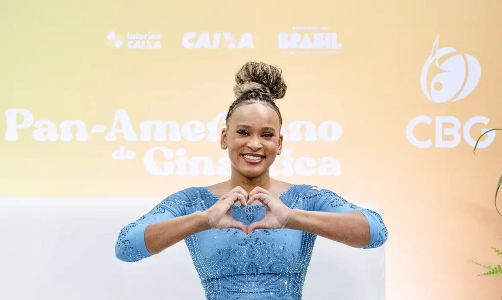 Rebeca Andrade volta com ouro no Pan de ginástica artística