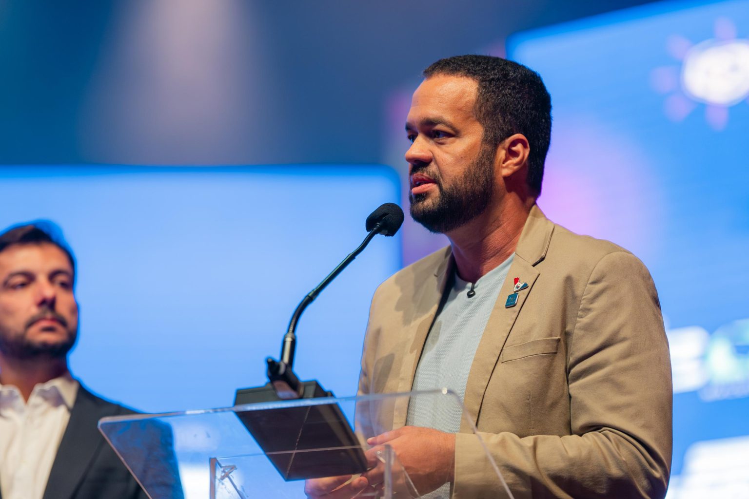 Sob presidência de Alagoas, Consórcio Nordeste firma acordo para impulsionar tecnologia entre os pequenos negócios