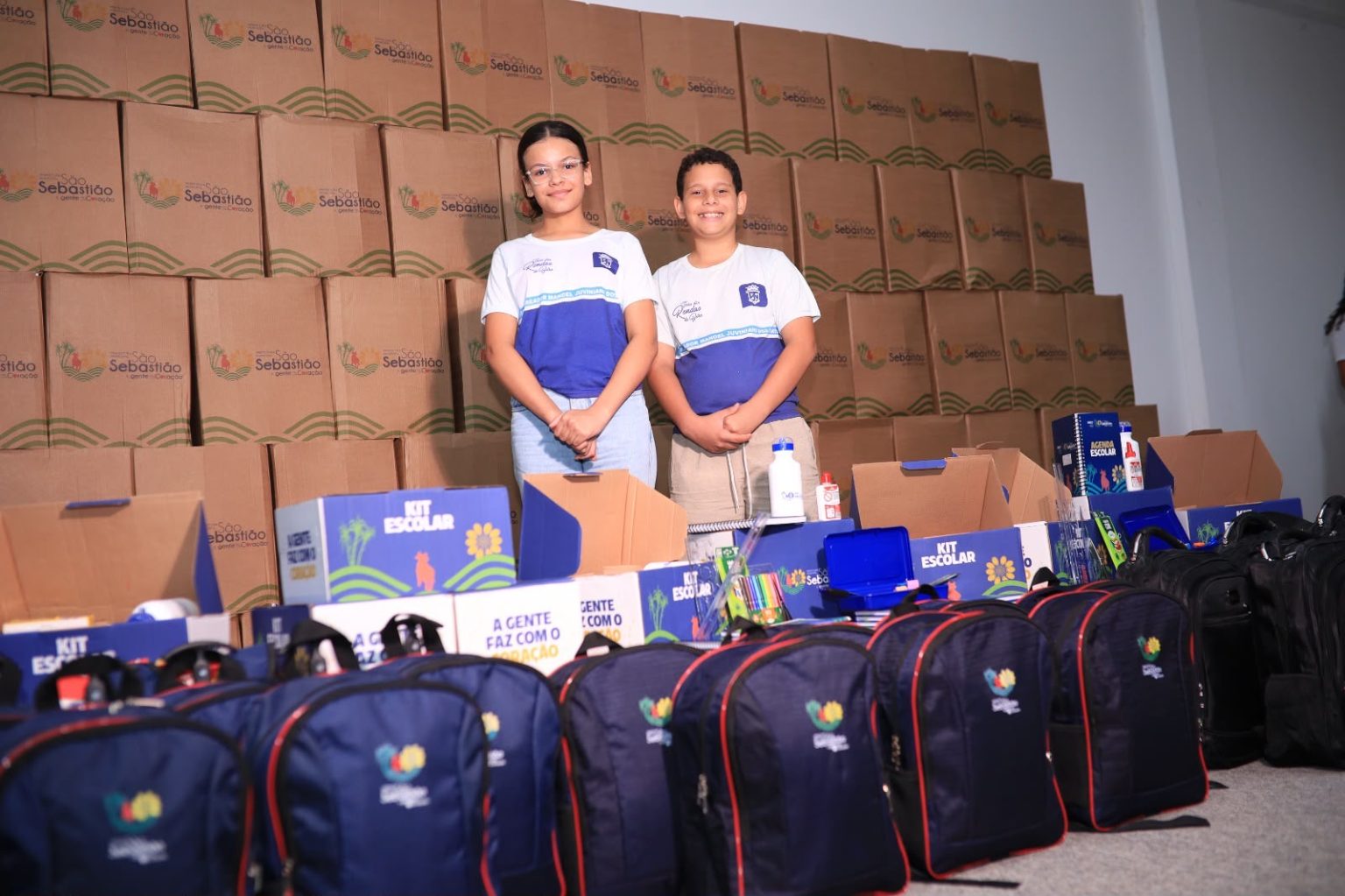 Mais de 6 mil kits didáticos serão entregues aos alunos da rede municipal de São Sebastião