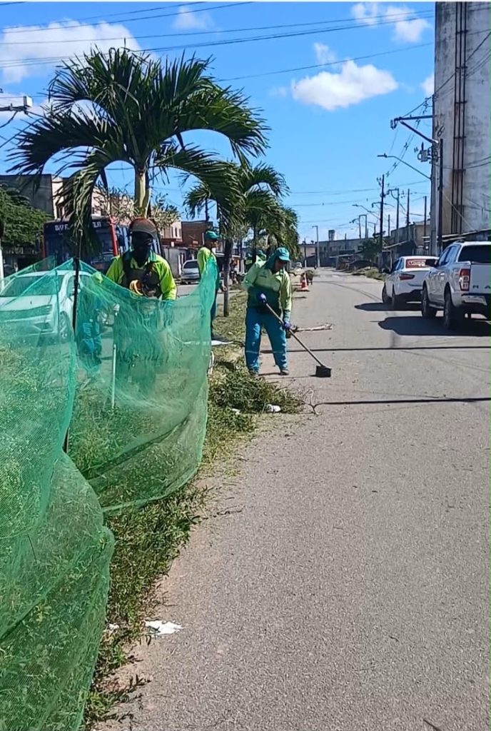Após articulação de Kelmann, Prefeitura intensifica limpeza no Parque dos Caetés, no Benedito Bentes