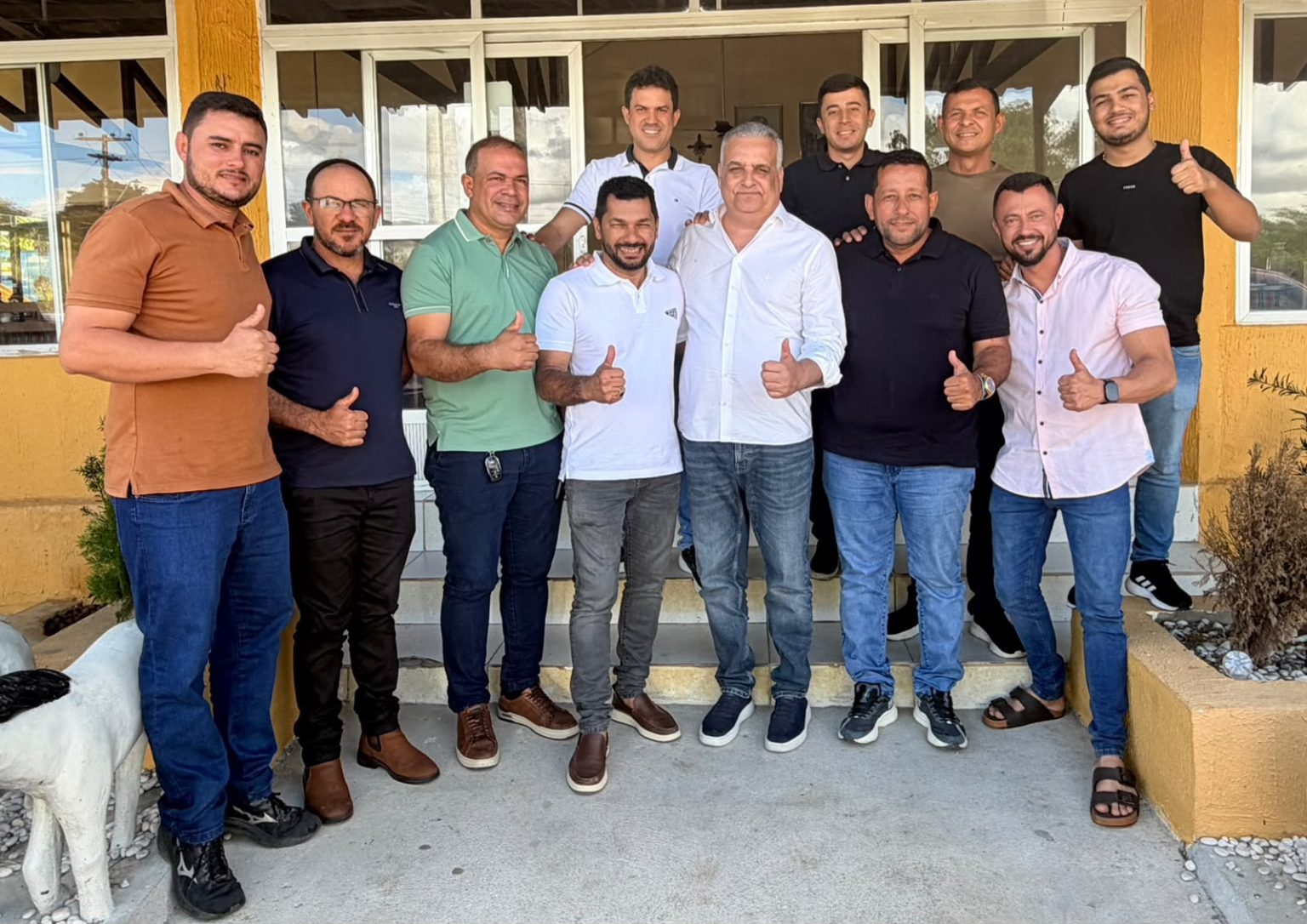 Alfredo Gaspar ganha força no Agreste com apoio de lideranças de Feira Grande