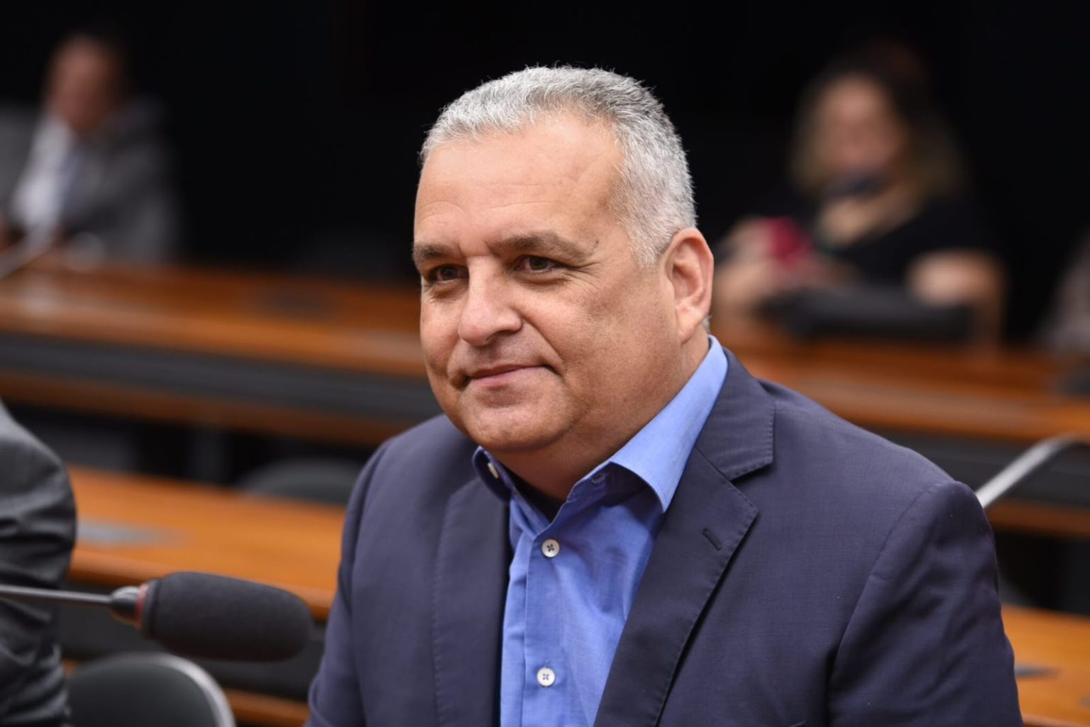 Alfredo Gaspar lidera disputa ao Senado em Alagoas