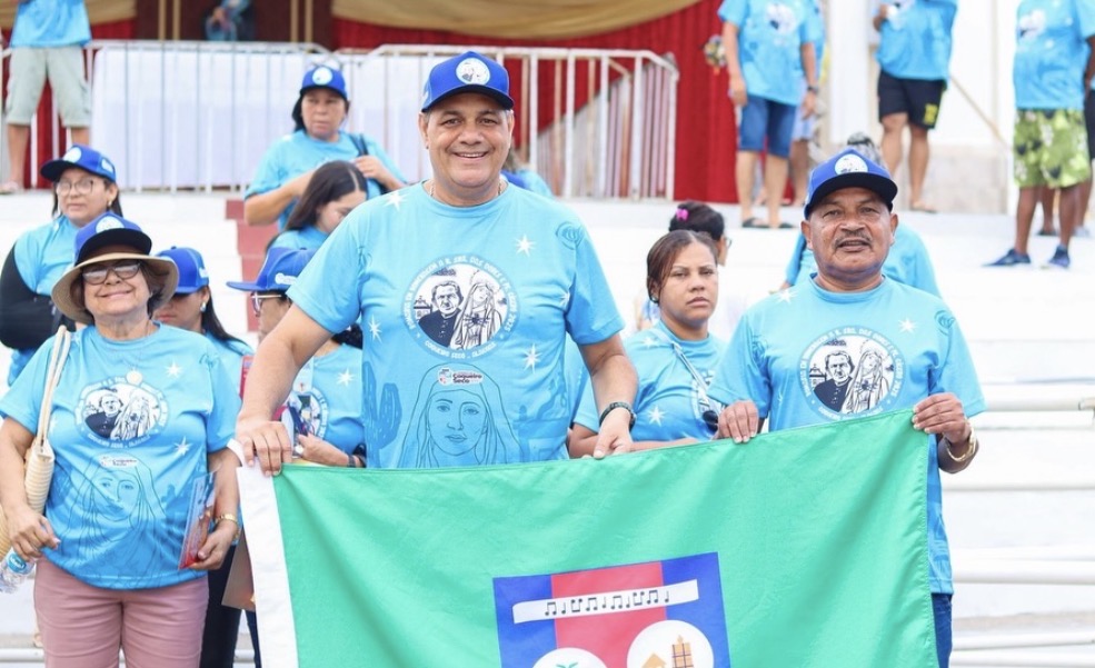 Prefeito Jadielson presta homenagem a Padre Cicero
