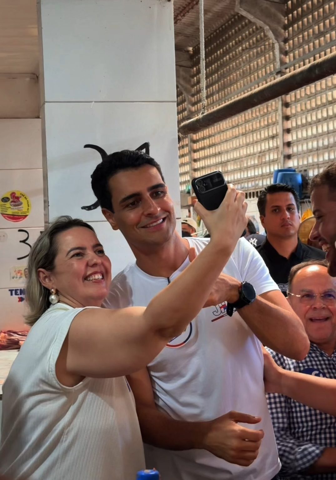 JHC marca presença na feira de São Miguel dos Campos nesta segunda (6)
