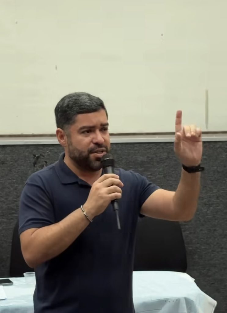 Prefeitura de Viçosa (AL) nomeia 38 novos servidores concursados para a área da Saúde