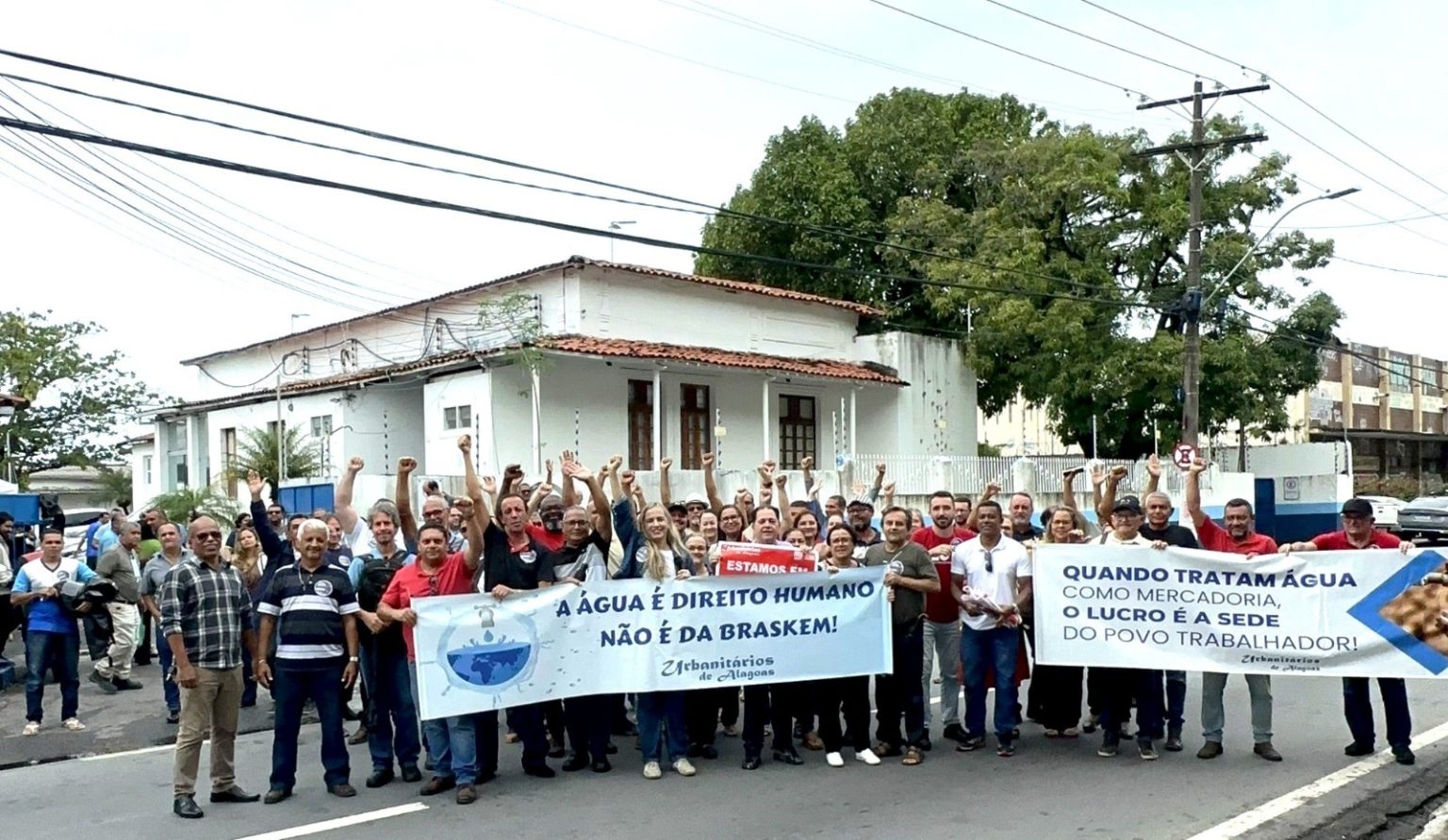 Em nova paralisação, trabalhadores da CASAL denunciam piora nos serviços da empresa